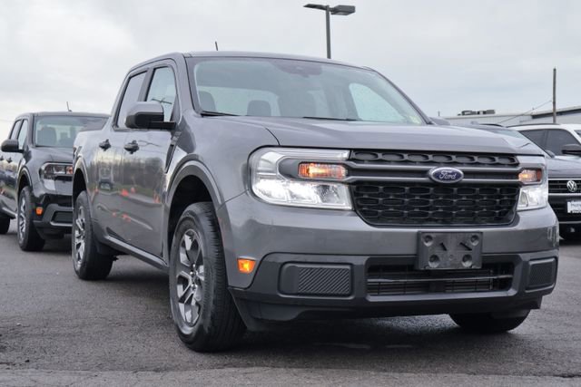 Used 2023 Ford Maverick XLT w/ XLT Luxury Package FWD image 3