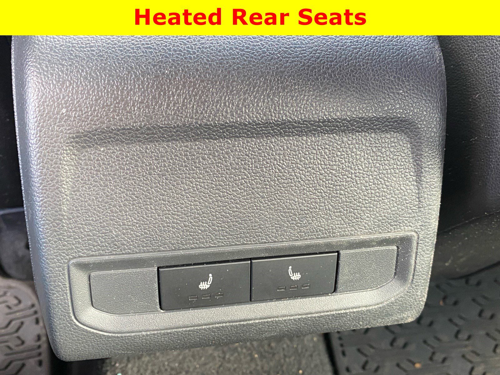 Used 2025 Volkswagen Jetta SEL image 16