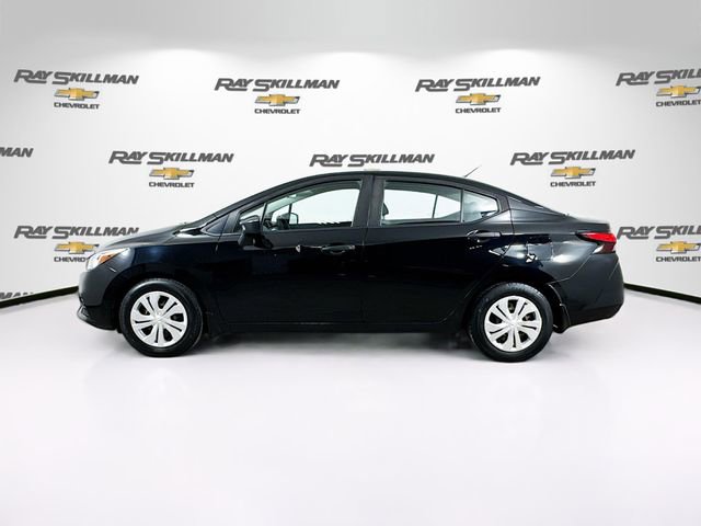 Used 2020 Nissan Versa S image 4