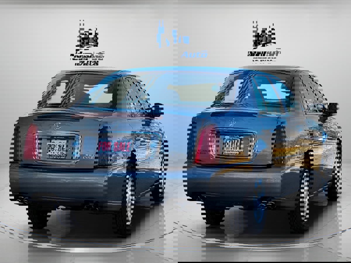 Used 2002 Cadillac De Ville w/ Comfort/Convenience Pkg image 3