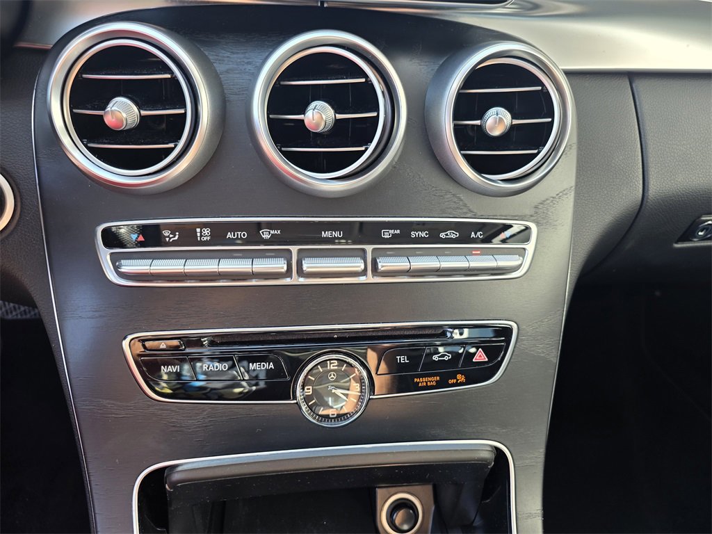 Used 2017 Mercedes-Benz C 300 4MATIC Sedan image 23