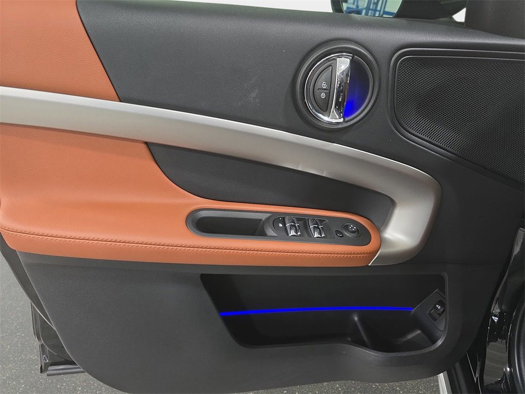 Used 2023 MINI Cooper Countryman S w/ Signature Upholstery Package image 26