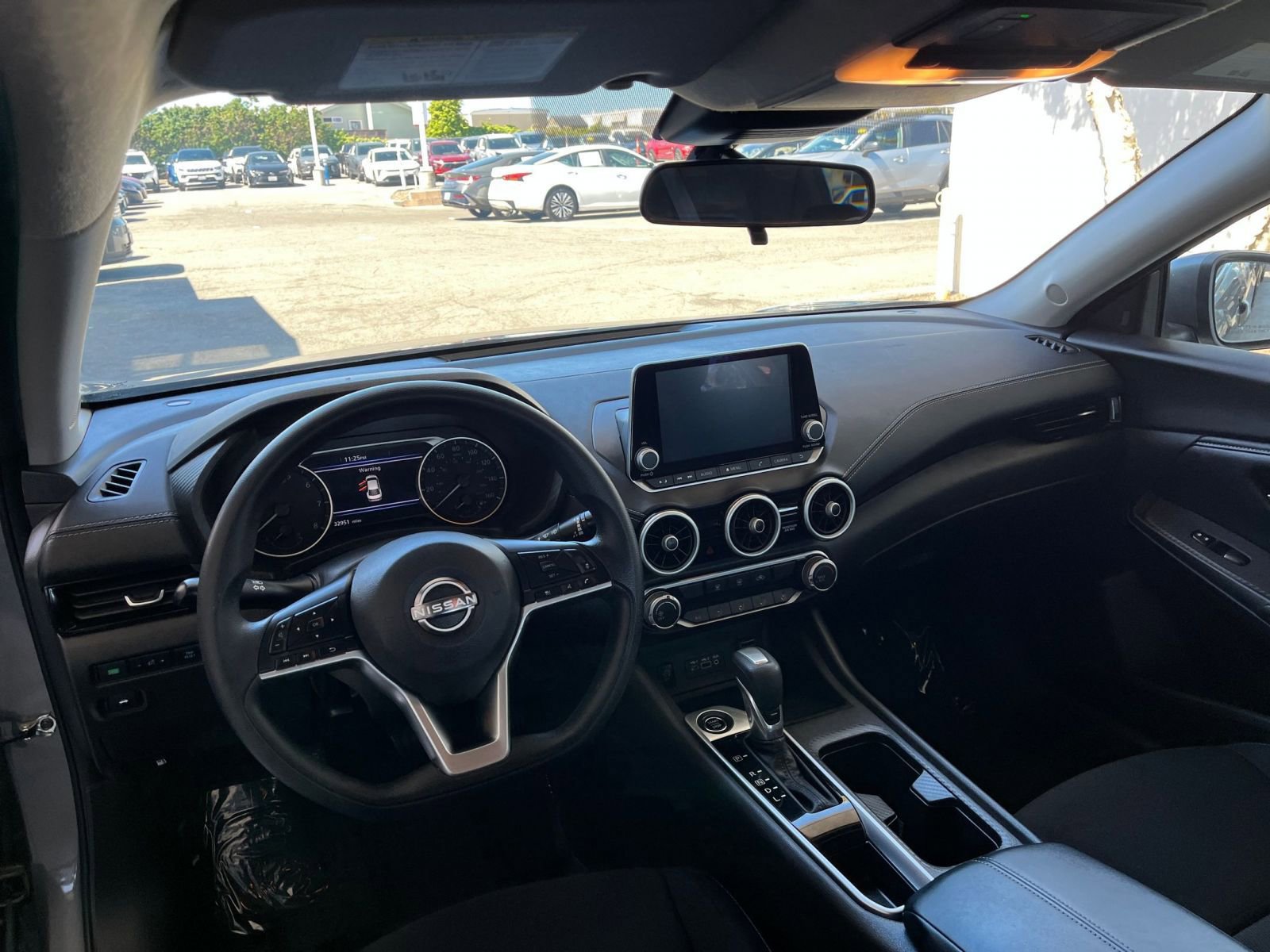 Used 2025 Nissan Sentra SV FWD image 33