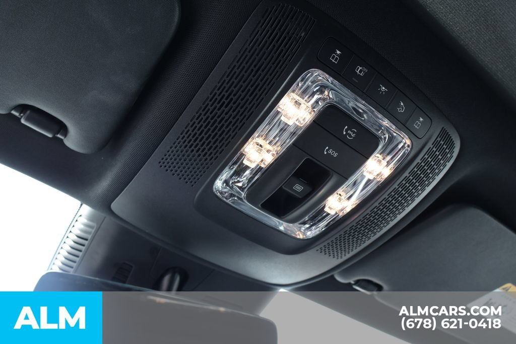 Used 2025 Mercedes-Benz GLA 250 image 36