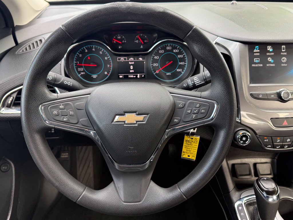 Used 2016 Chevrolet Cruze LT FWD image 16