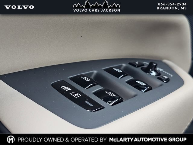 New 2026 Volvo XC90 B5 Plus image 16