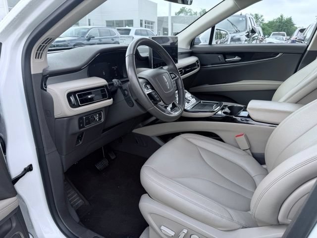 Certified 2023 Lincoln Nautilus AWD w/ Premium Package image 20