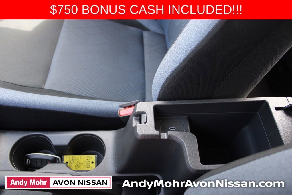 New 2025 Nissan Versa SV w/ Trunk Package image 26