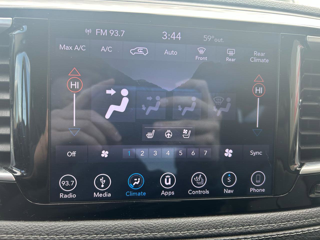 Used 2019 Chrysler Pacifica Limited image 21