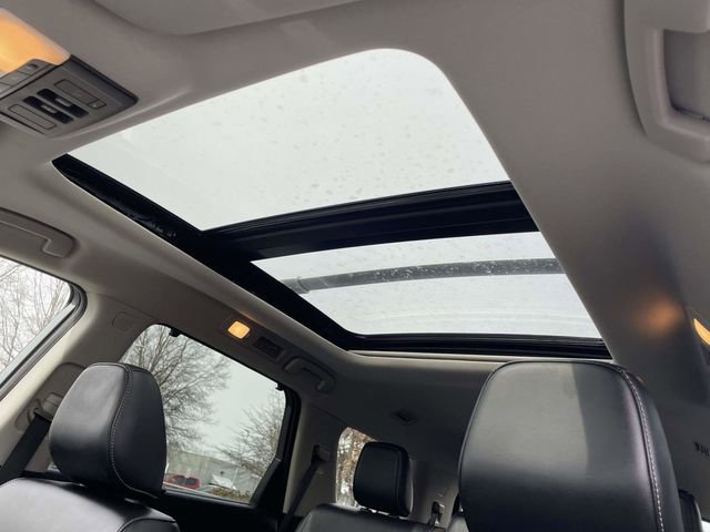 Used 2023 Nissan Pathfinder Platinum w/ Cargo Package image 20