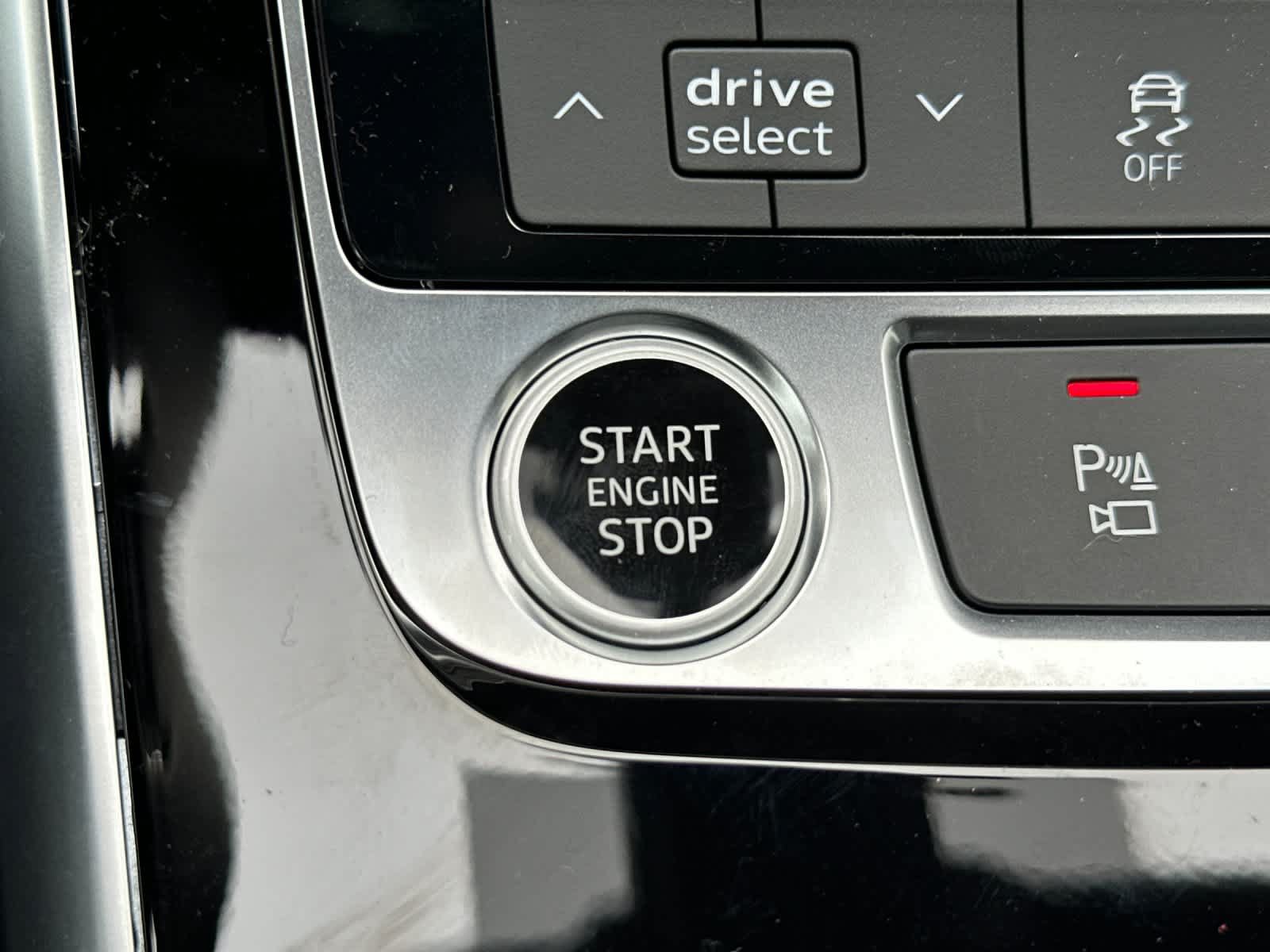 New 2026 Audi Q7 2.0T Premium AWD/4WD image 23