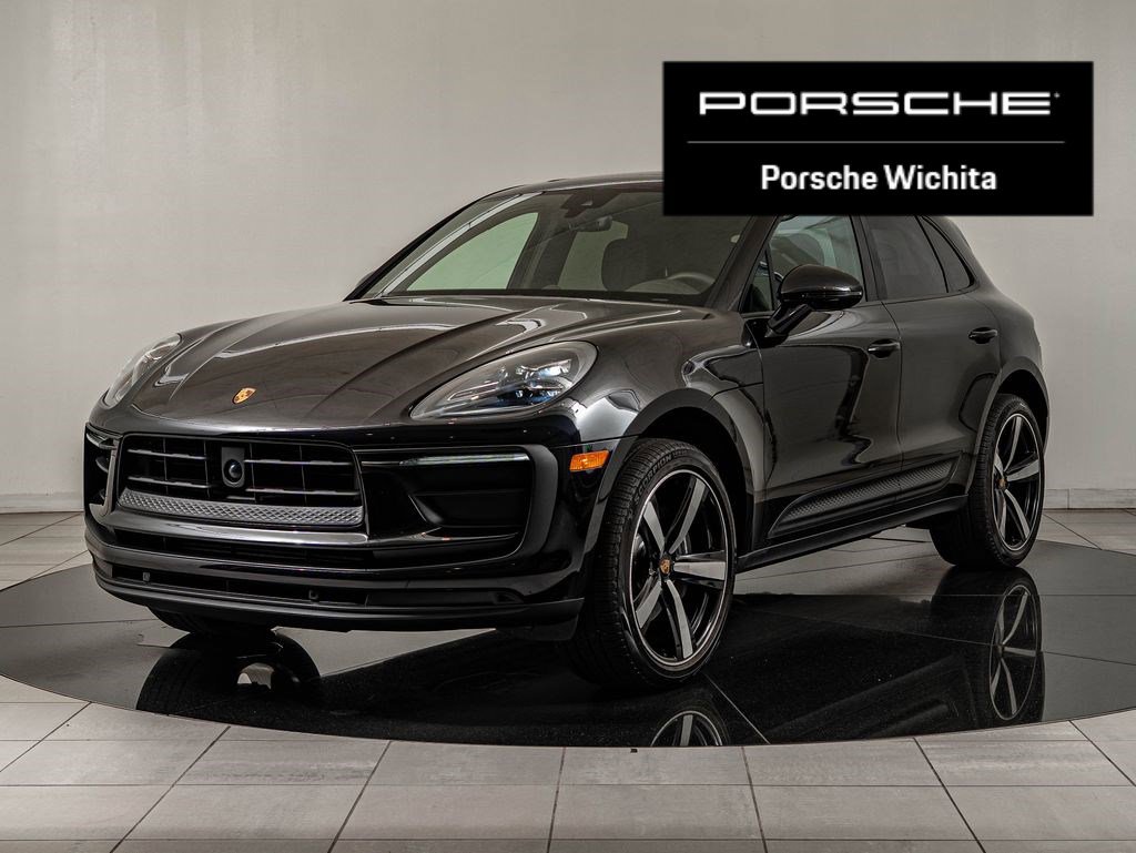 Certified 2025 Porsche Macan AWD/4WD image 1