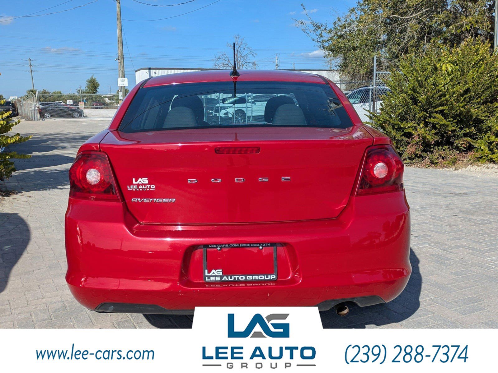 Used 2013 Dodge Avenger SE image 4