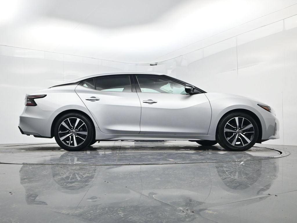 Used 2023 Nissan Maxima SV w/ Floor Mat Group FWD image 49