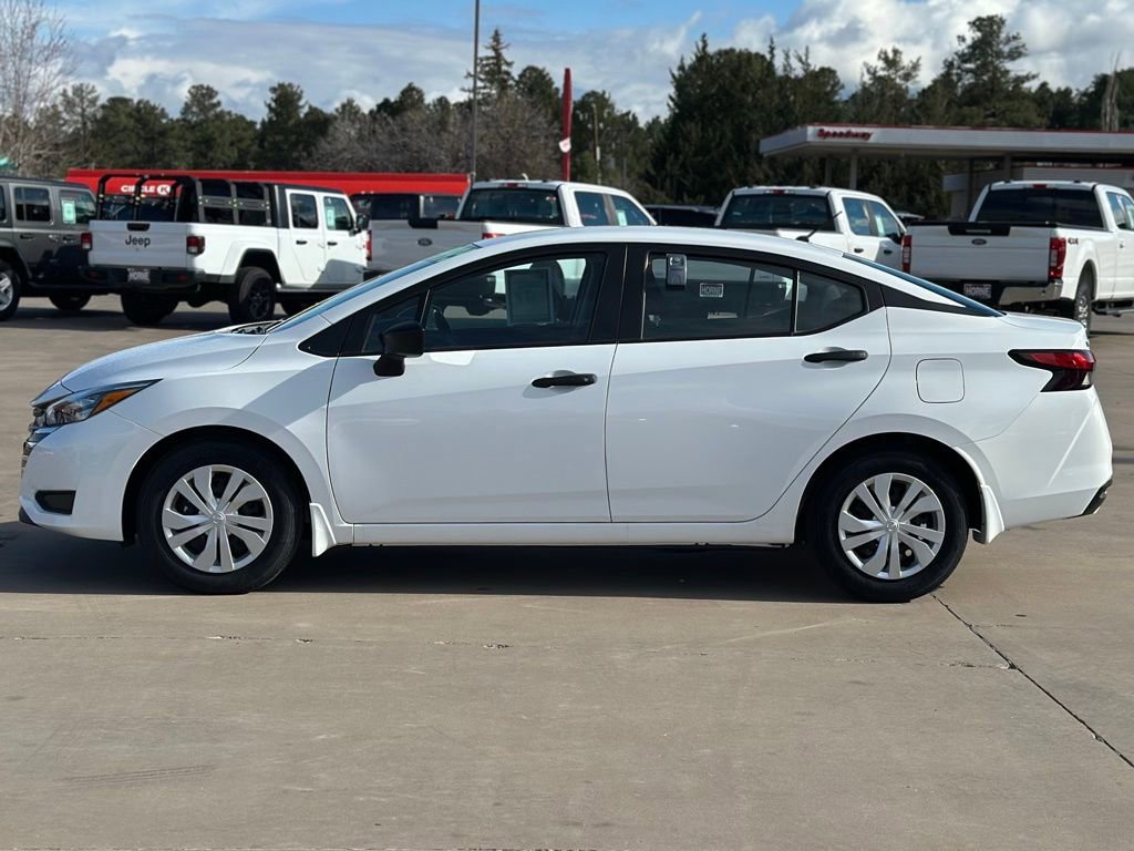 Used 2025 Nissan Versa S w/ Trunk Package image 6