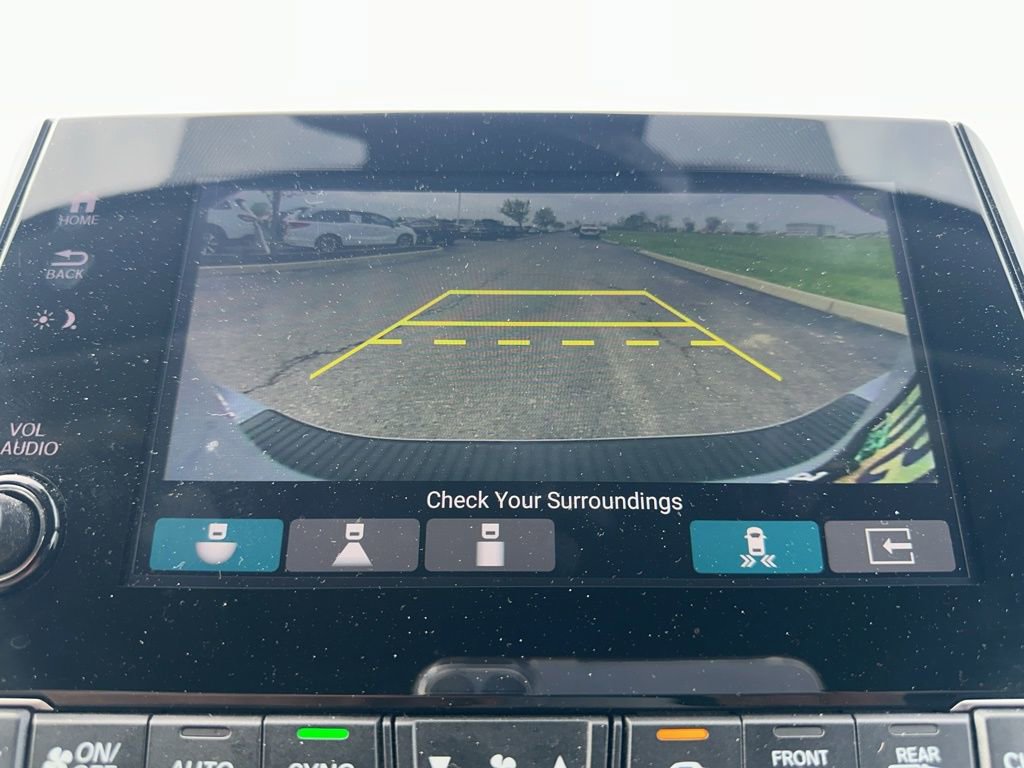 Used 2023 Honda Odyssey Touring image 25