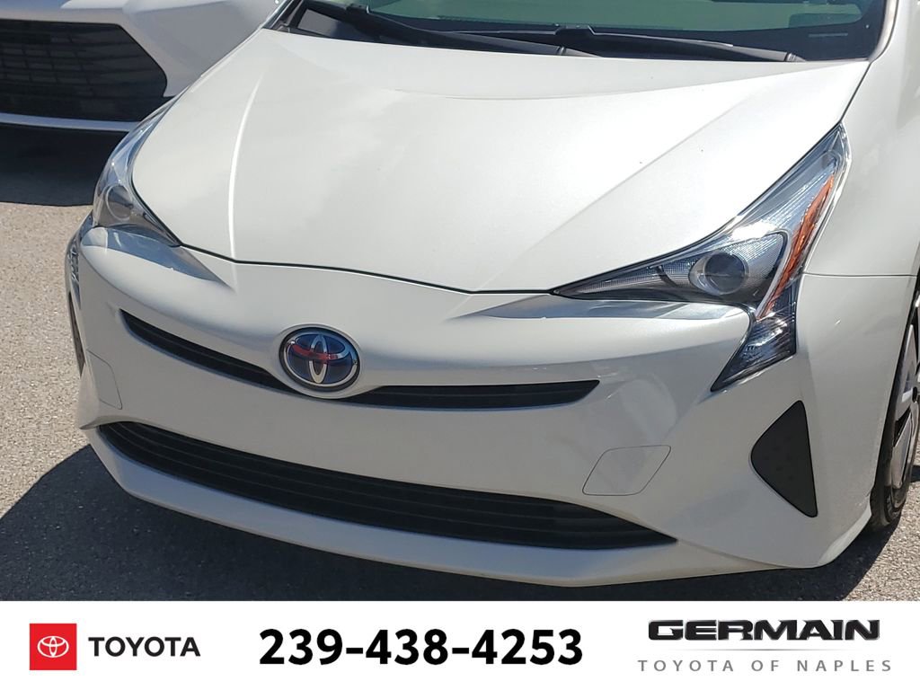Used 2018 Toyota Prius Two FWD image 15