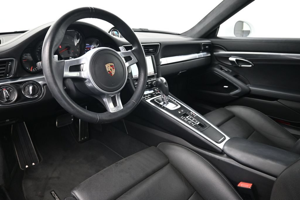Used 2015 Porsche 911 Carrera 4S AWD/4WD image 4