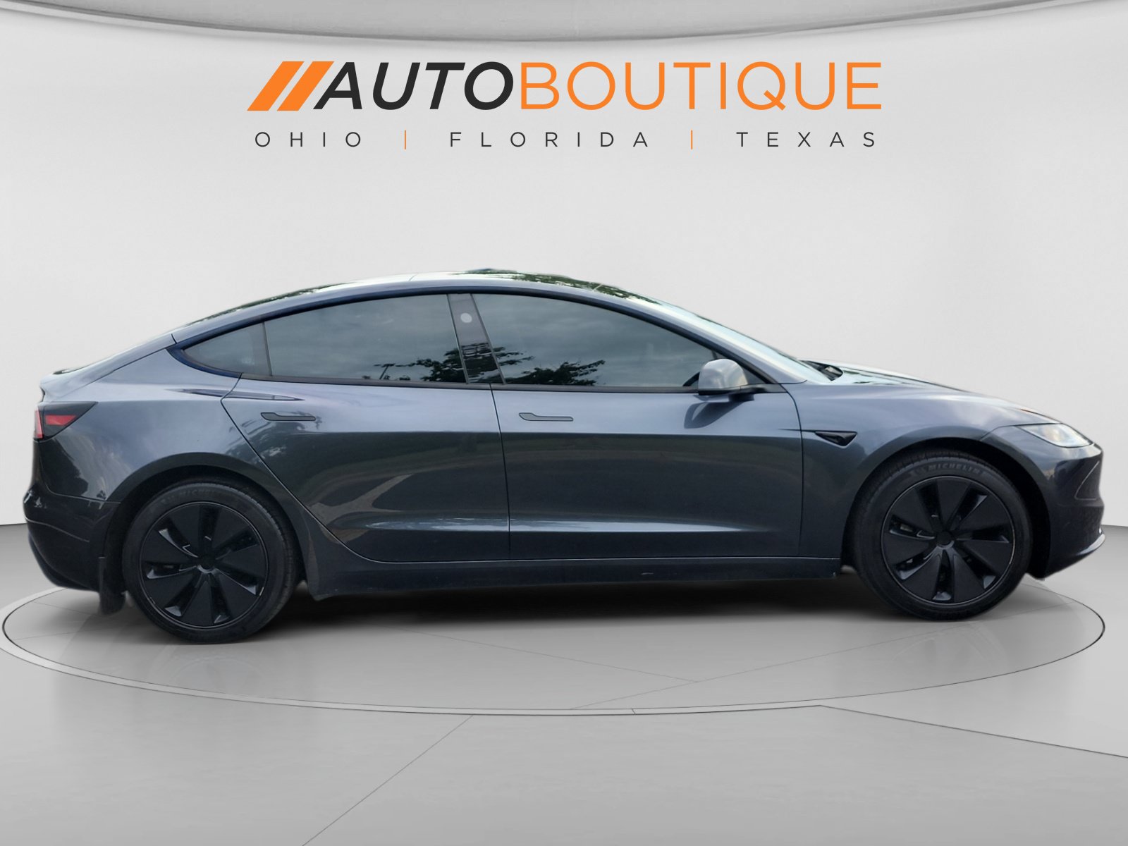 Used 2024 Tesla Model 3 Standard Range RWD image 7