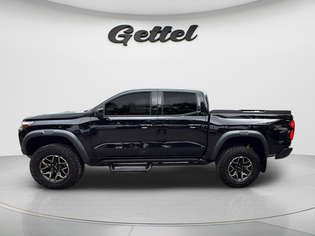 Used 2023 Chevrolet Colorado ZR2 w/ ZR2 Convenience Package III AWD/4WD image 8