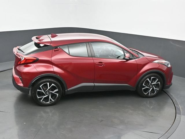 Used 2018 Toyota C-HR XLE FWD image 39