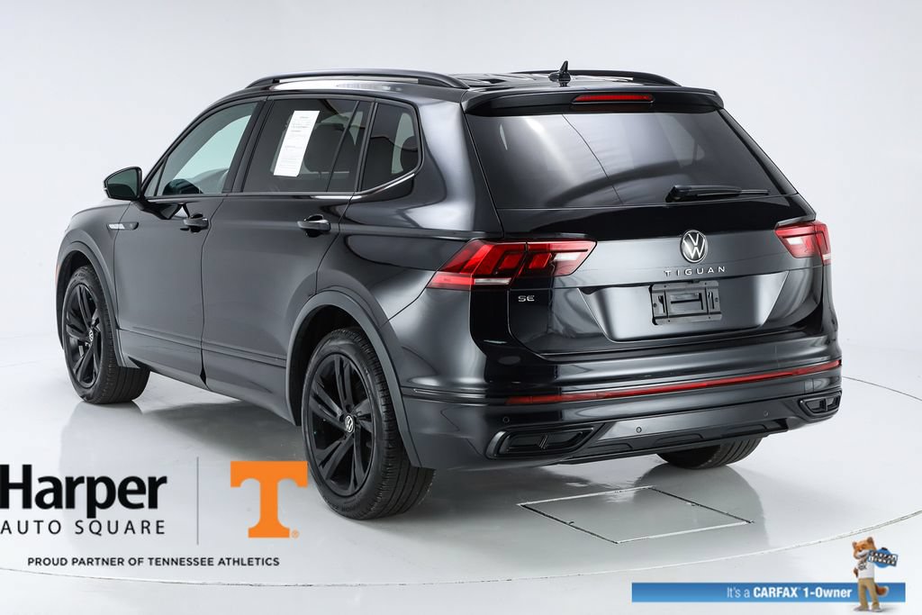 Used 2024 Volkswagen Tiguan SE R-Line FWD image 7