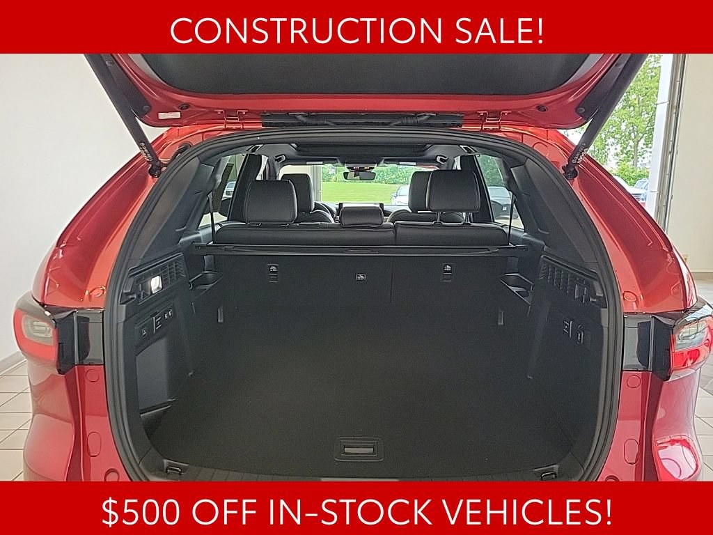 Used 2025 MAZDA CX-70 Plug-In Hybrid w/ Premium Plus AWD/4WD image 13
