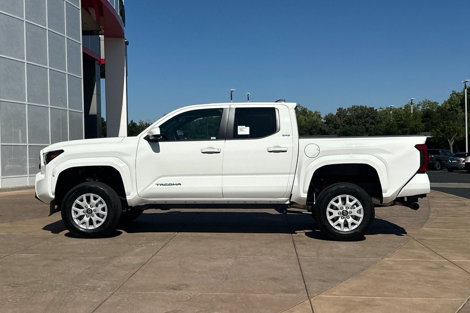 New 2026 Toyota Tacoma SR5 AWD/4WD image 7