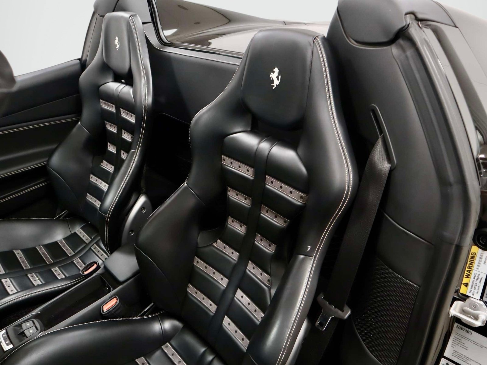 Used 2018 Ferrari 488 Spider RWD image 21