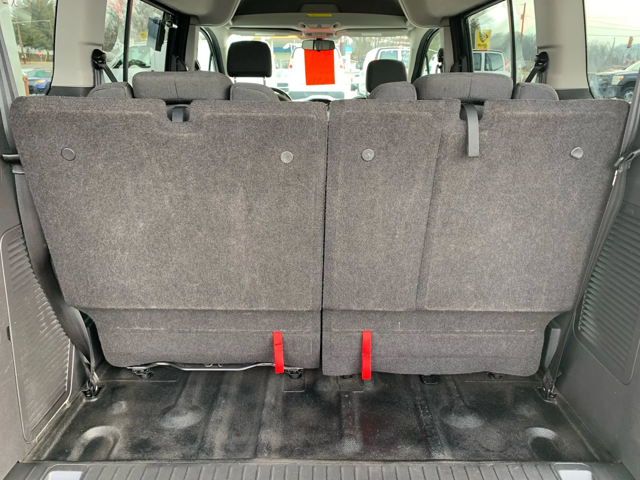 Used 2016 Ford Transit Connect XL image 29