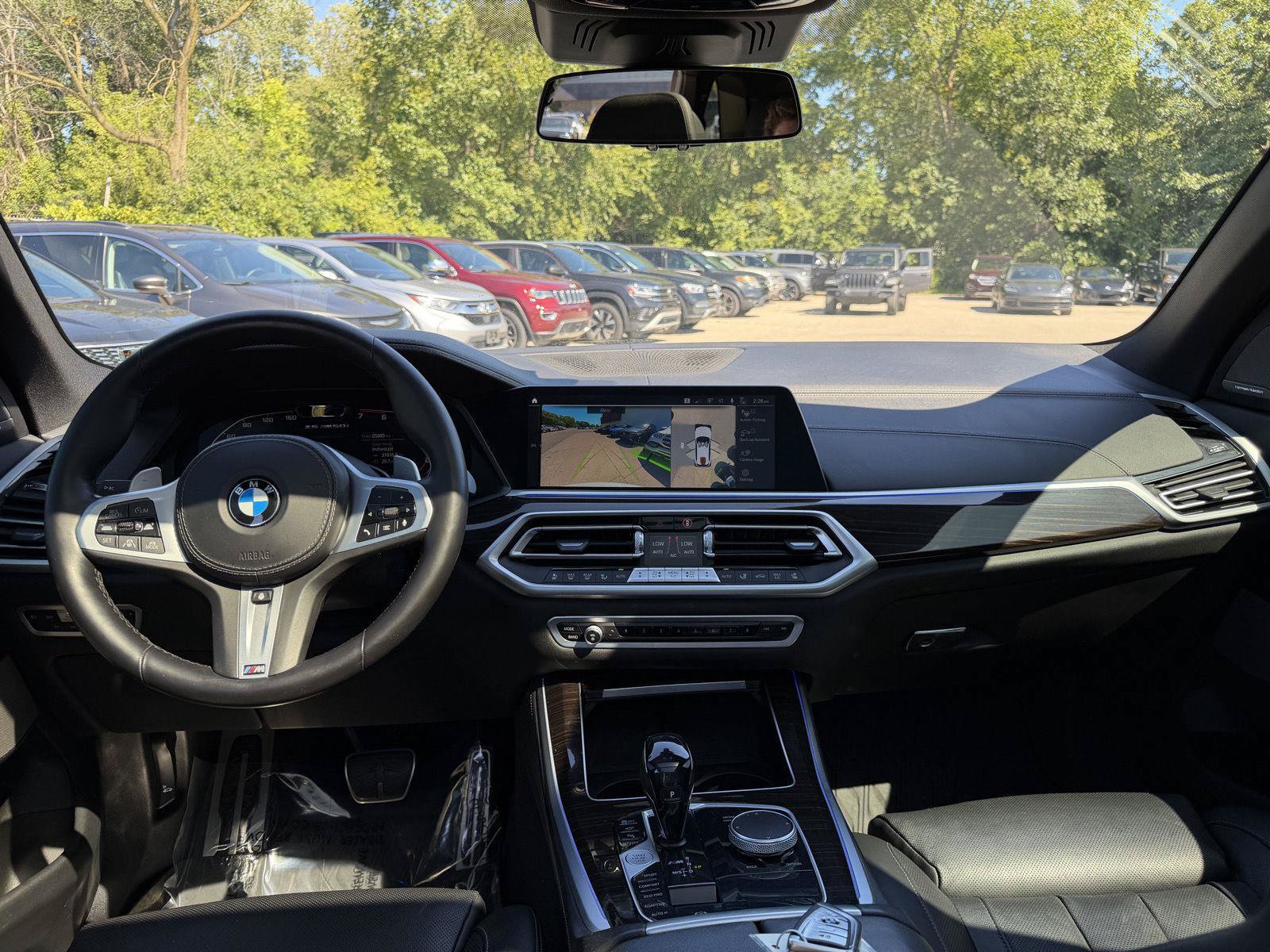 Used 2021 BMW X5 M50i w/ Dynamic Handling Package AWD/4WD image 35