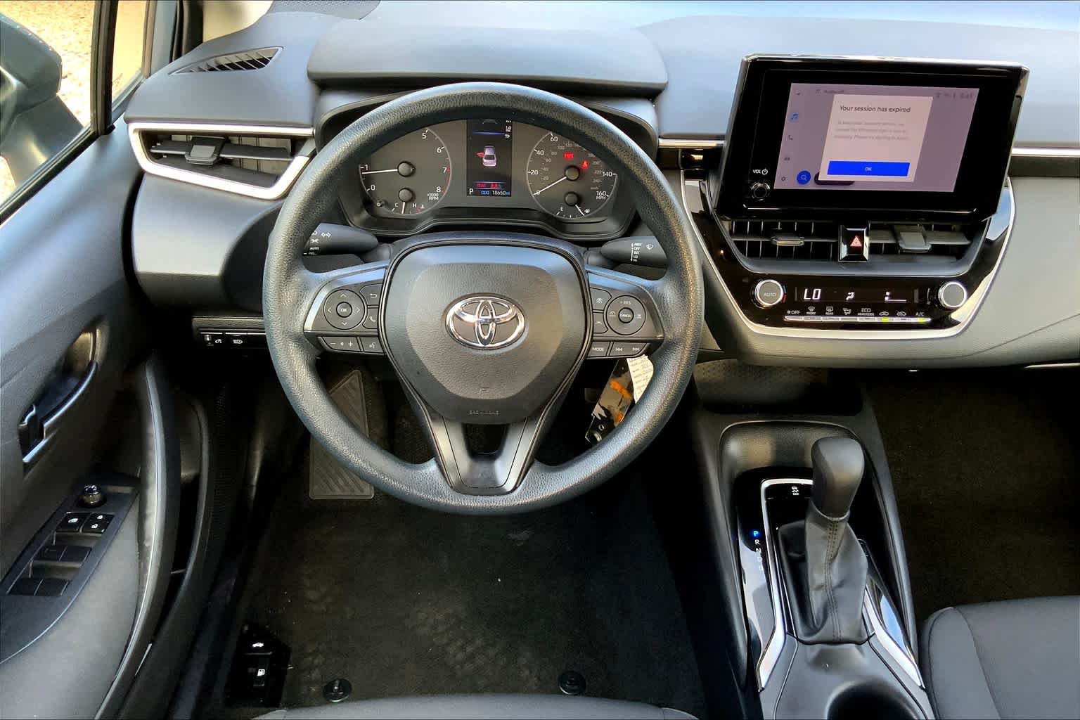 Used 2023 Toyota Corolla LE FWD image 6