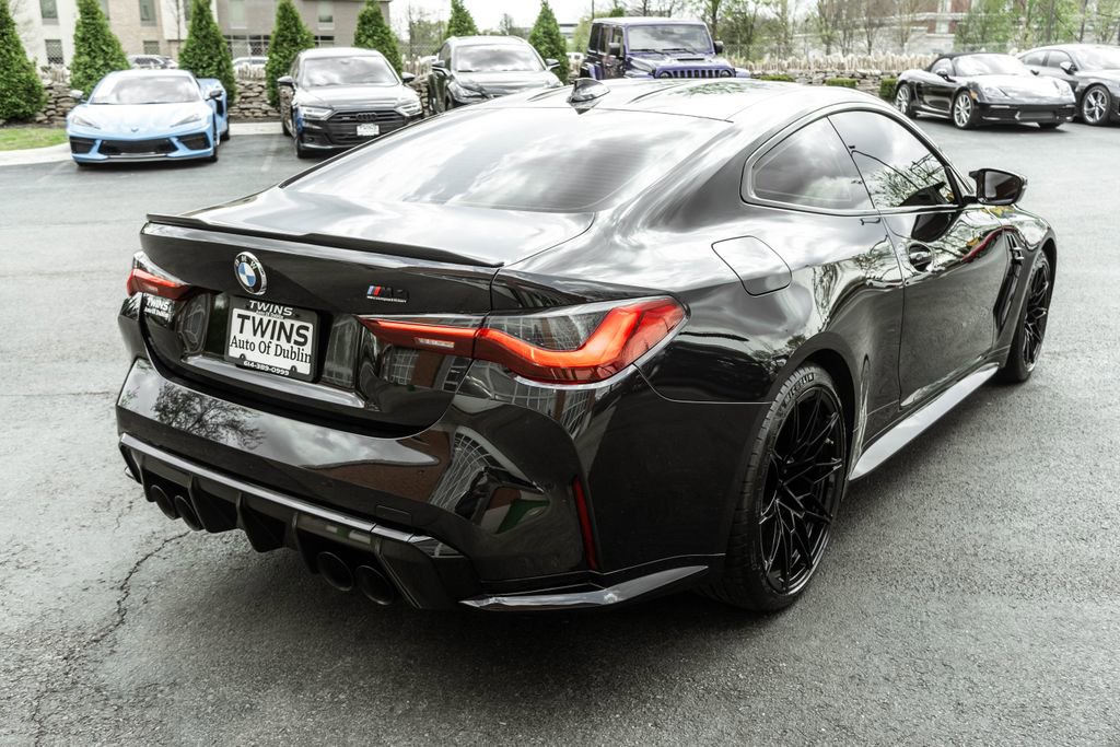 Used 2022 BMW M4 Competition w/ M Carbon Exterior Package RWD image 40