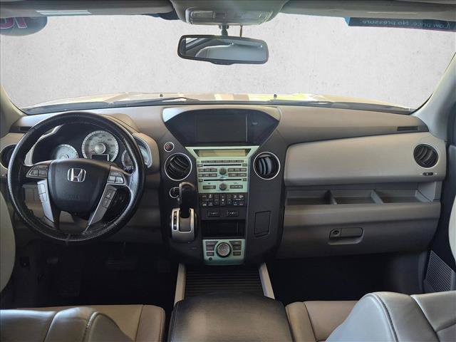 Used 2010 Honda Pilot Touring image 18