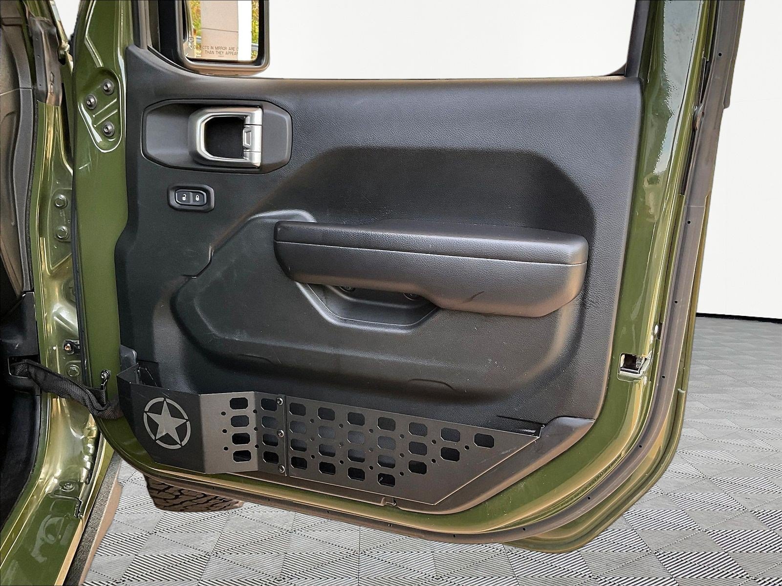 Used 2020 Jeep Wrangler Sport AWD/4WD image 28