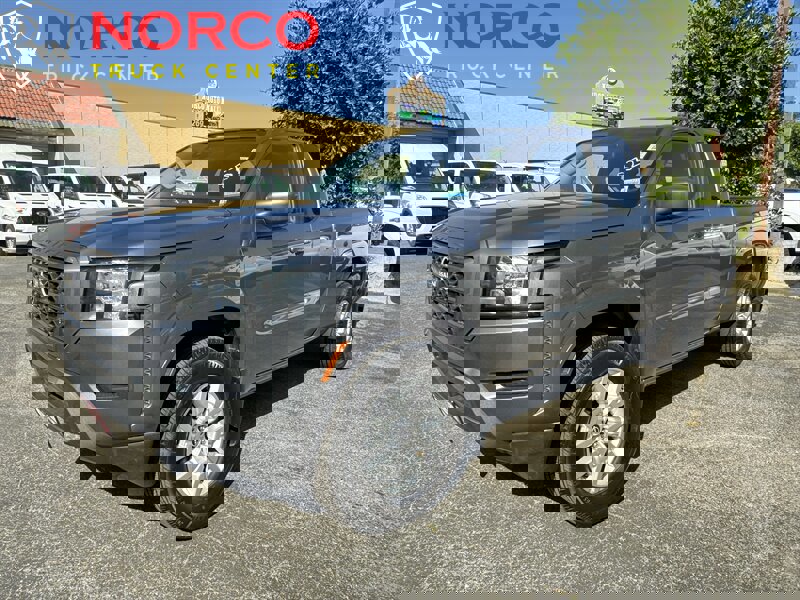 Used 2023 Nissan Frontier SV w/ Technology Package image 9