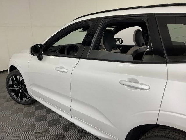 New 2026 Volvo XC60 B5 Plus w/ Protection Package Premier image 41