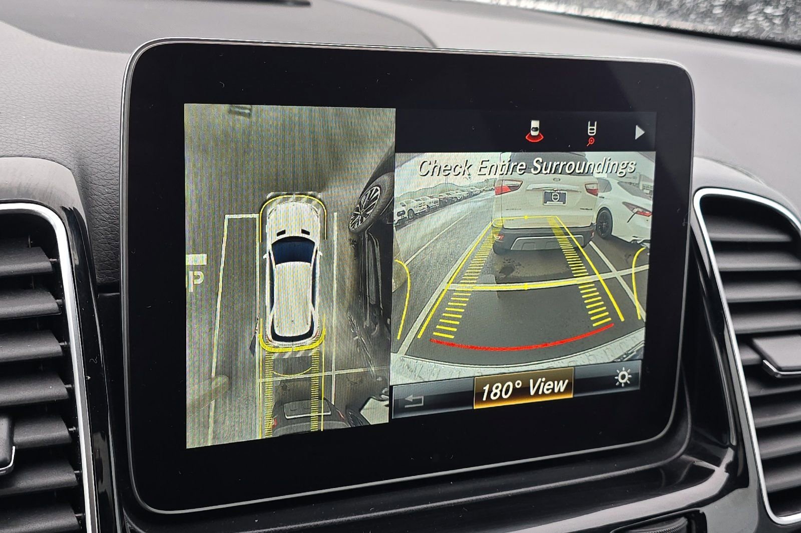 Used 2018 Mercedes-Benz GLE 350 4MATIC image 22