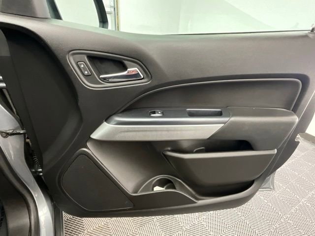 Used 2021 Chevrolet Colorado LT image 15