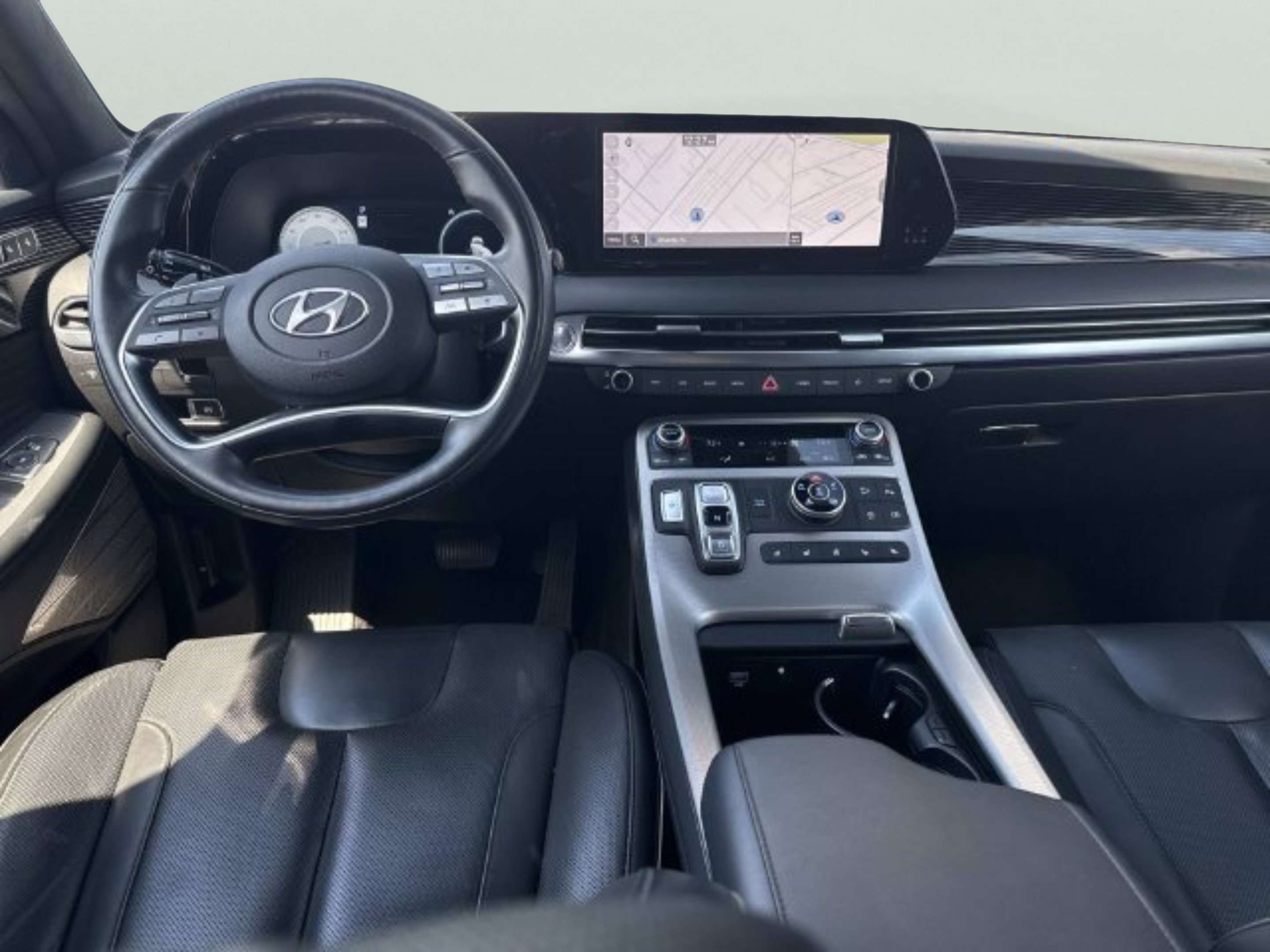 Used 2025 Hyundai Palisade Calligraphy AWD/4WD image 13