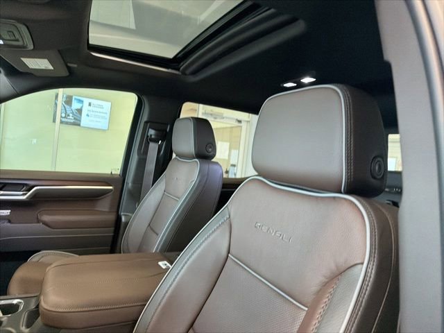 New 2026 GMC Sierra 1500 Denali AWD/4WD image 23