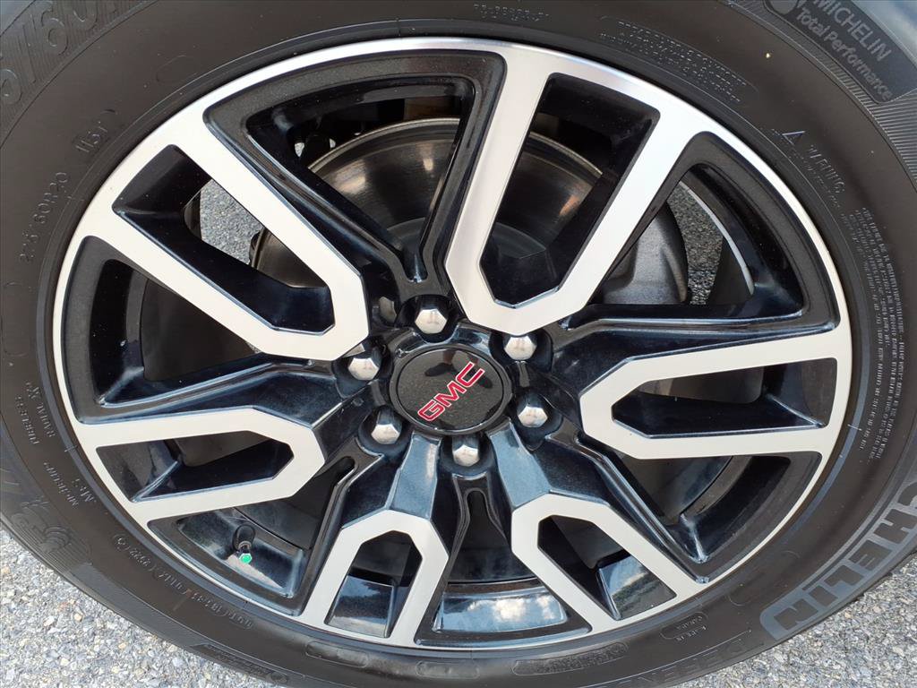 Certified 2019 GMC Sierra 1500 AT4 w/ AT4 Premium Package AWD/4WD image 11