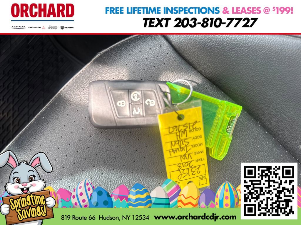 Used 2018 Volkswagen Tiguan SE w/ Panoramic Sunroof Package image 27