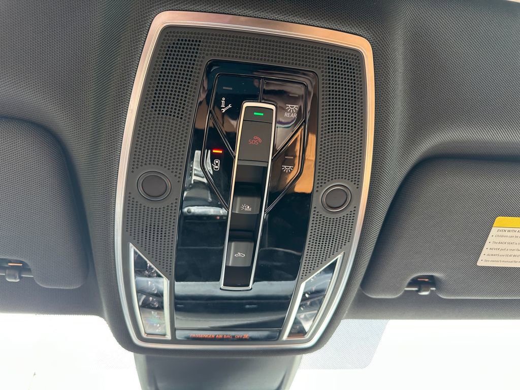 New 2026 Audi A8 L 3.0T image 25