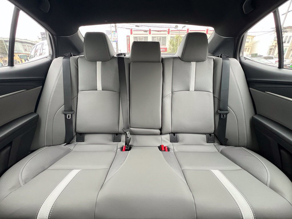 New 2026 Toyota Camry SE w/ Convenience Package FWD image 12