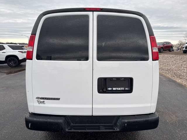 Used 2020 Chevrolet Express 2500 w/ Driver Convenience Package RWD image 7