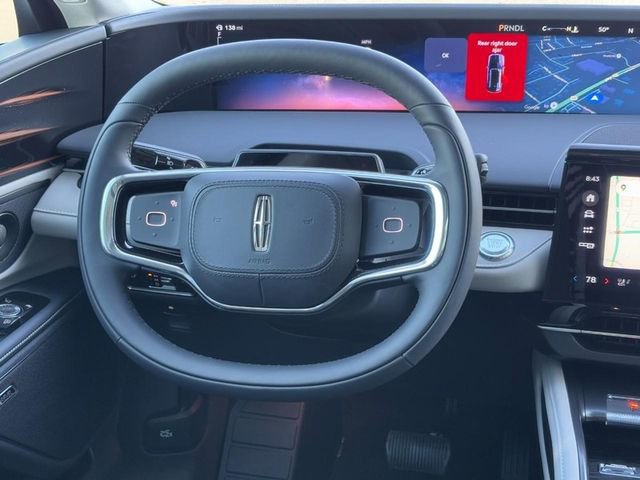 New 2025 Lincoln Nautilus Reserve image 7