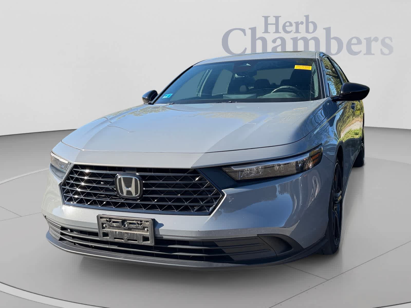 Used 2023 Honda Accord Sport image 4