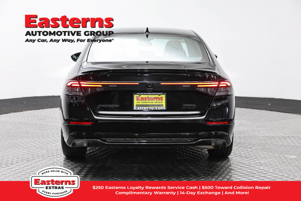 Used 2024 Honda Accord Sport image 7
