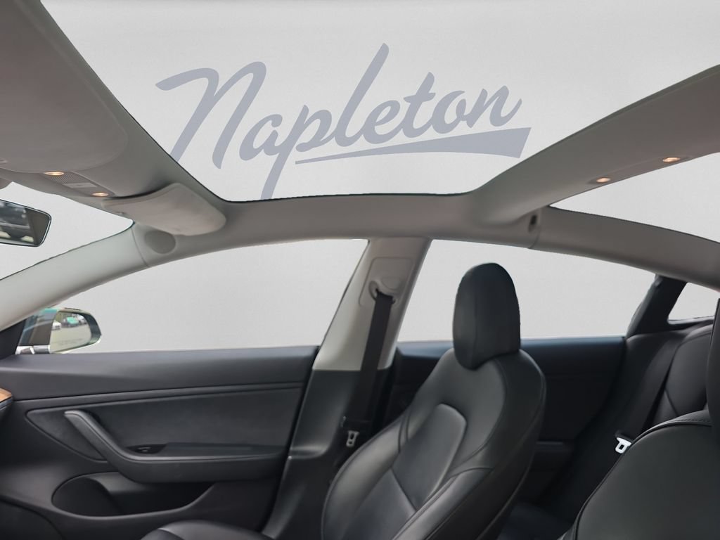 Used 2019 Tesla Model 3 Standard Range Plus RWD image 13